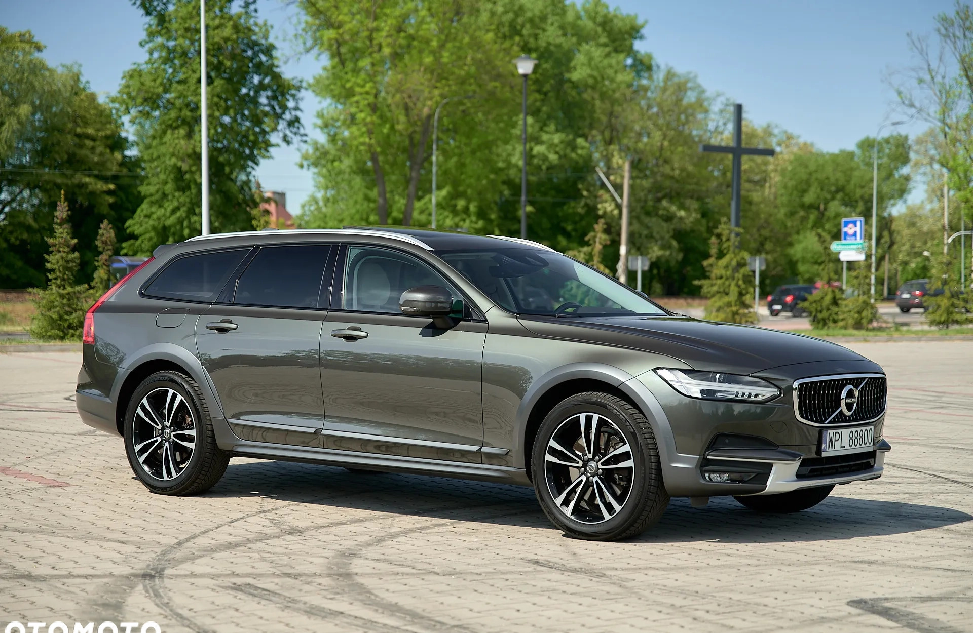 Volvo V90 Cross Country cena 118900 przebieg: 155000, rok produkcji 2017 z Płock małe 781